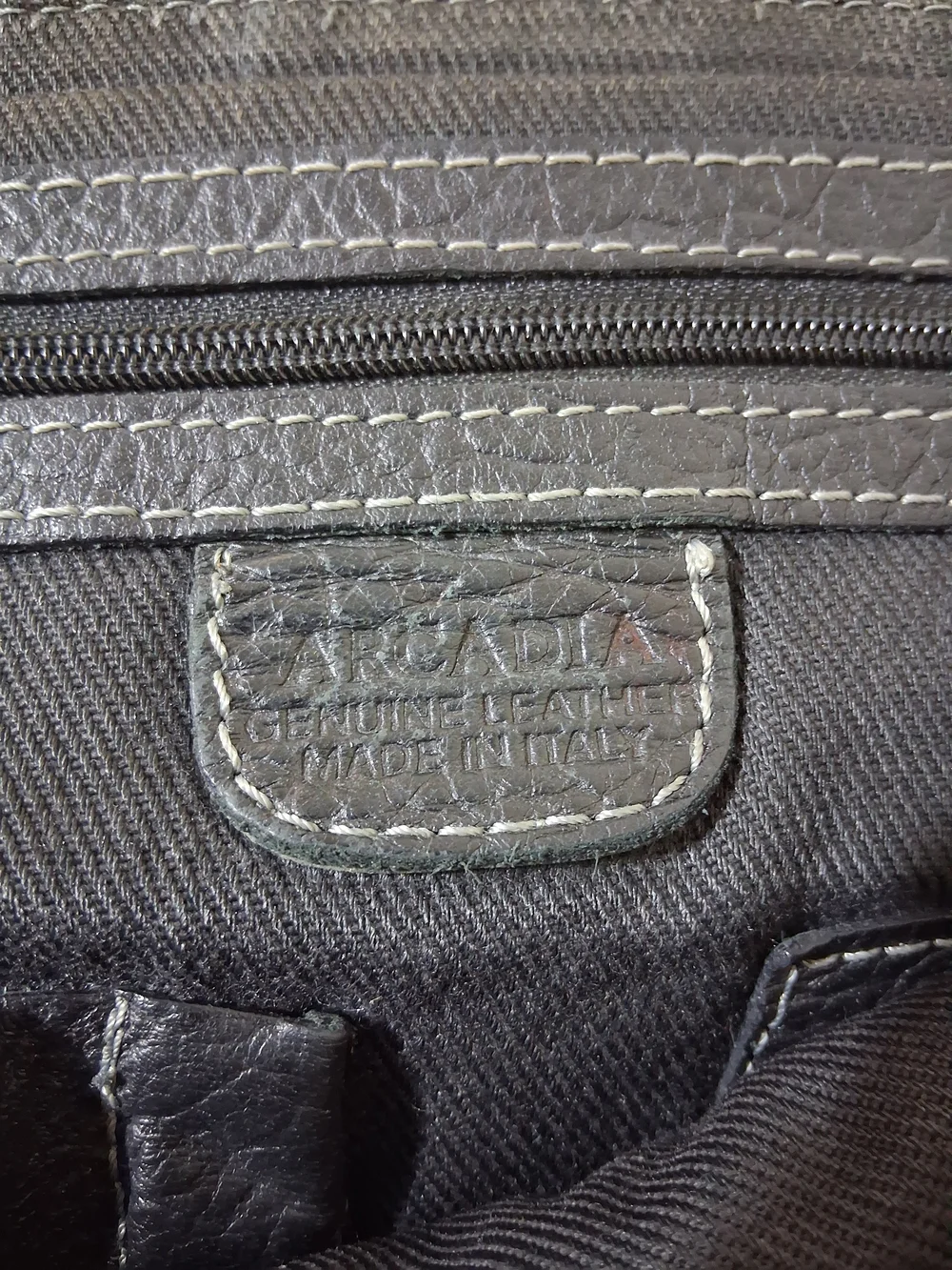 Arcadia Vintage Italian Soft Black Leather Messenger Laptop School Bag